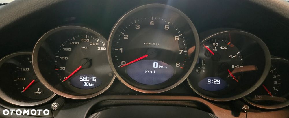 Porsche 911 Carrera 4 PDK - 5