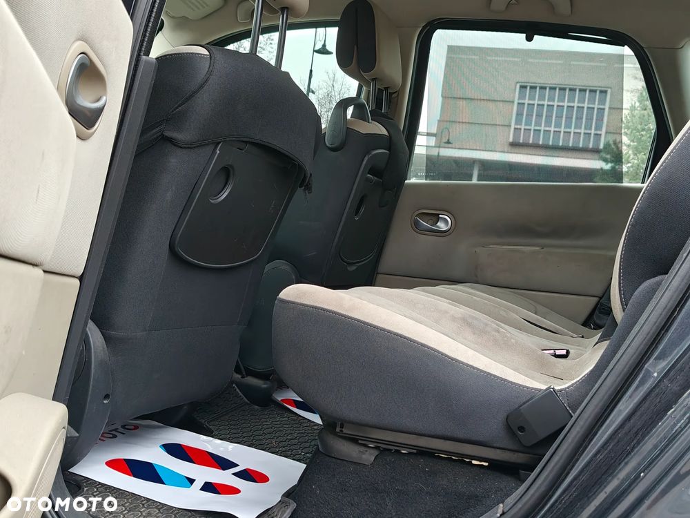 Renault Scenic 1.9 dCi Expression - 7