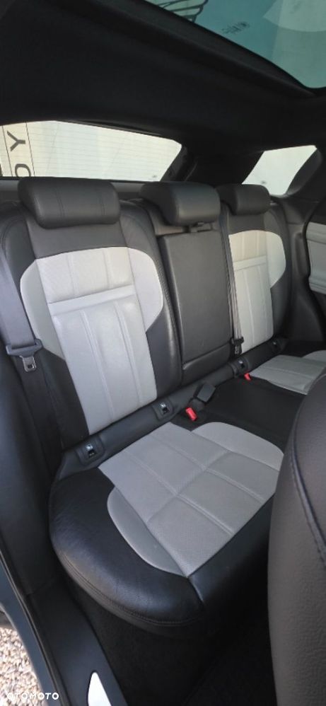 Land Rover Range Rover Evoque - 23