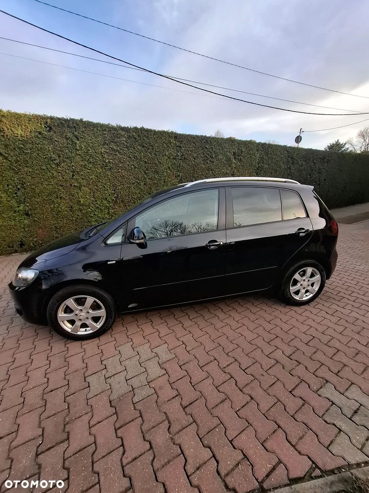 Volkswagen Golf Plus 2.0 TDI DPF MATCH - 1