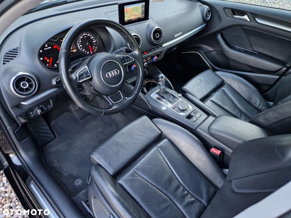 Audi A3 Sportback - 11