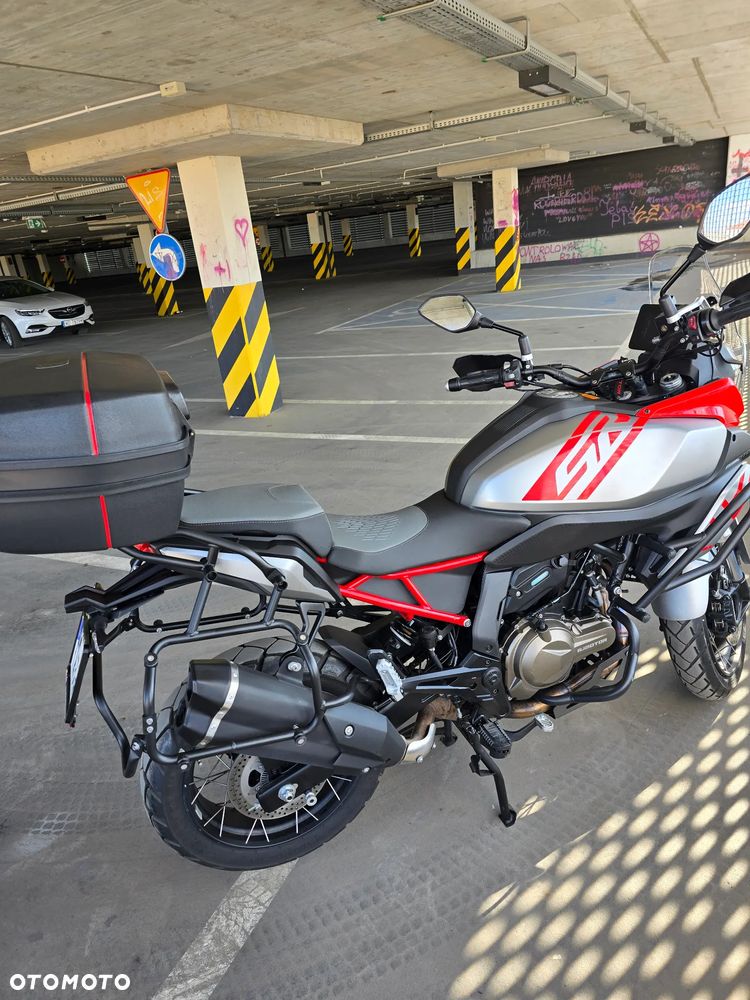 QJMOTOR SRT 600SX - 14