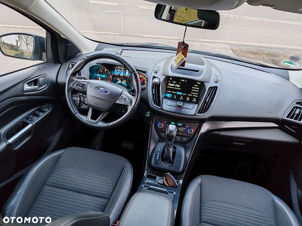 Ford Kuga 2.0 TDCi AWD Titanium - 22