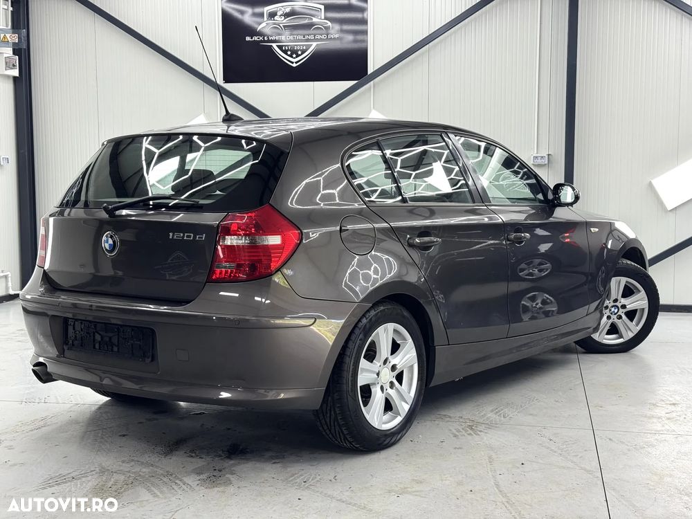 BMW Seria 1 120d DPF Aut. - 8