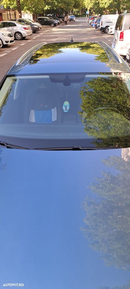 Volkswagen Passat - 4