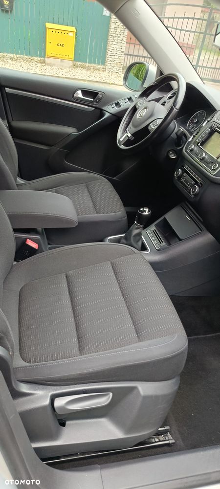 Volkswagen Tiguan - 5