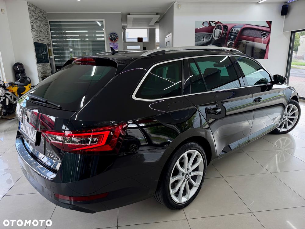 Skoda Superb 2.0 TDI DSG Style - 4
