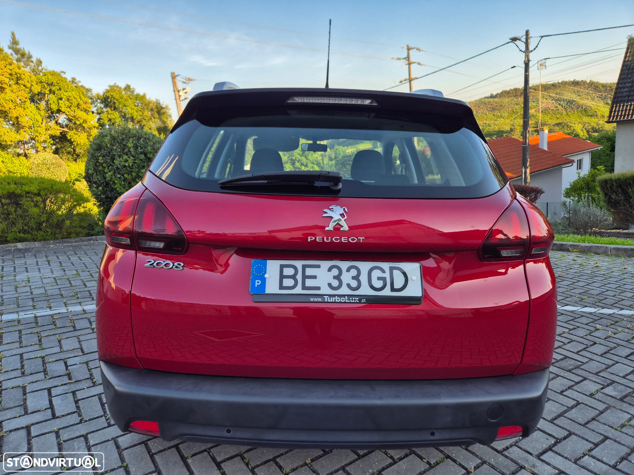 Peugeot 2008 1.5 BlueHDi Style - 5