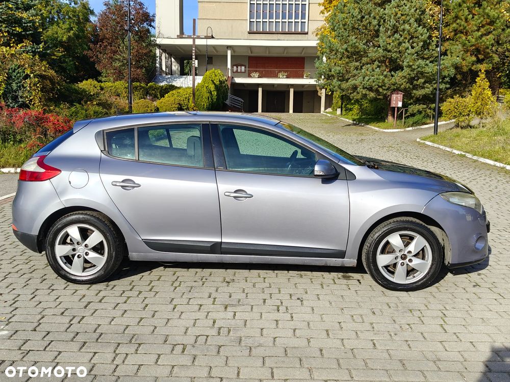 Renault Megane 1.6 16V Authentique - 5