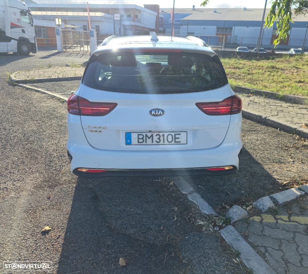 Kia Ceed SW 1.6 CRDi Vision - 8