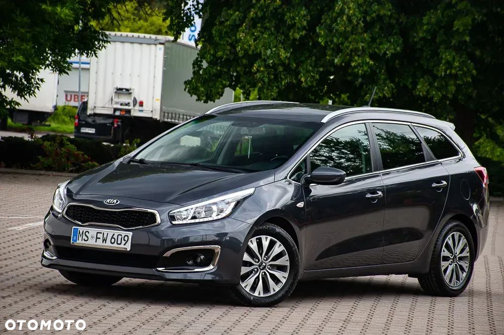 Kia Ceed 1.6 CRDi Platinum Edition - 7