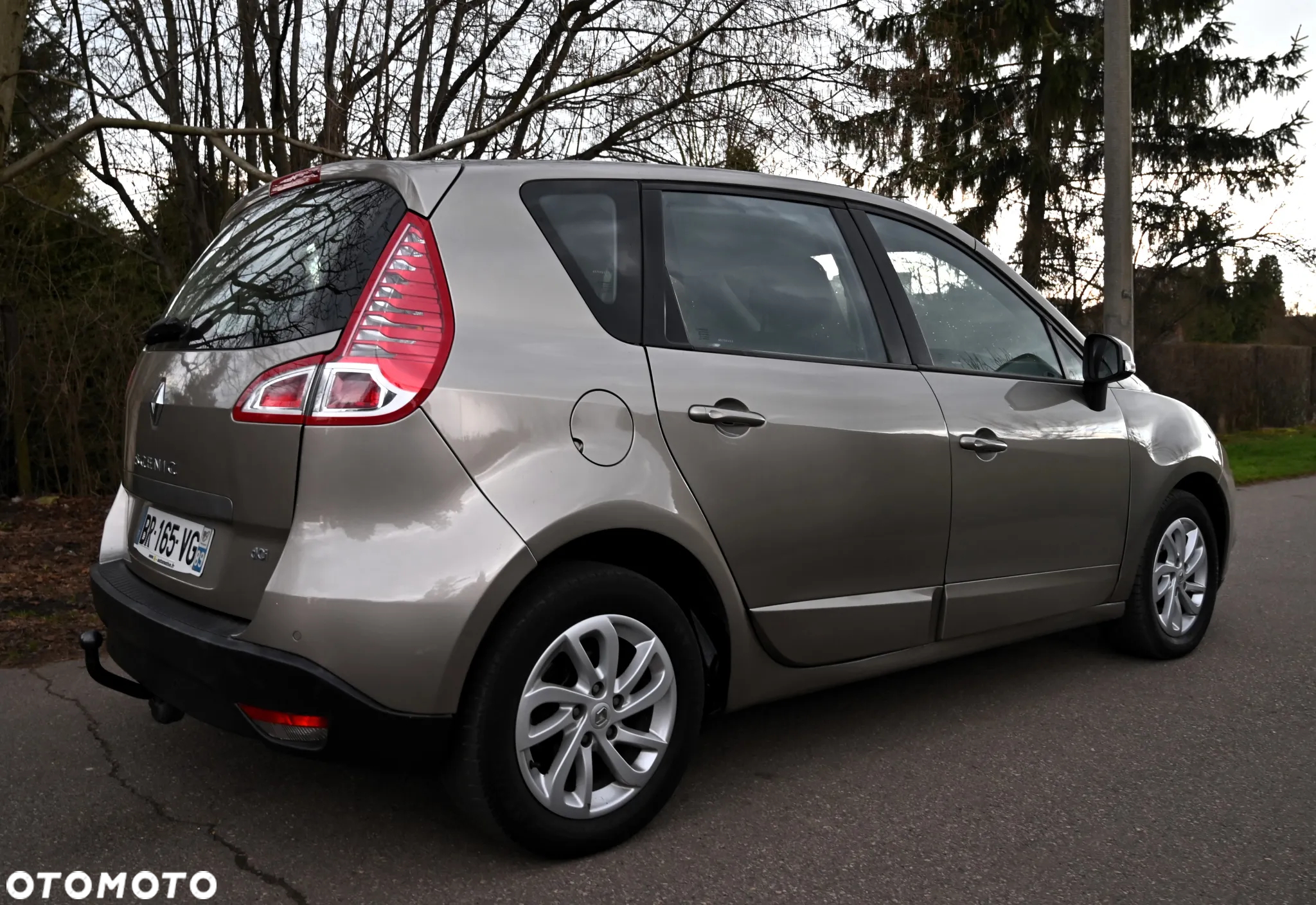 Renault Scenic - 17