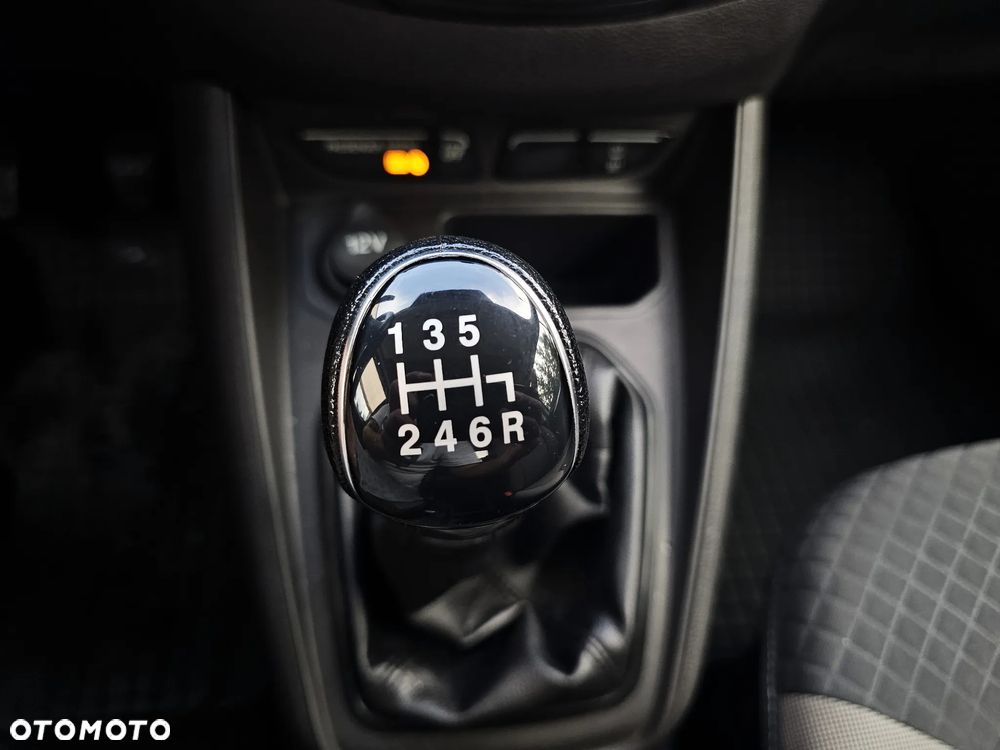 Ford Tourneo Courier 1.5 TDCi Trend - 11