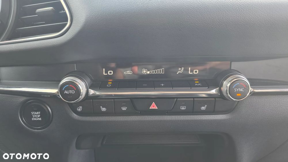 Mazda CX-30 SKYACTIV-G 2.0 M-Hybrid SELECTION - 32