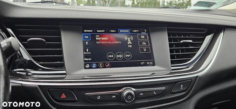Opel Insignia - 22