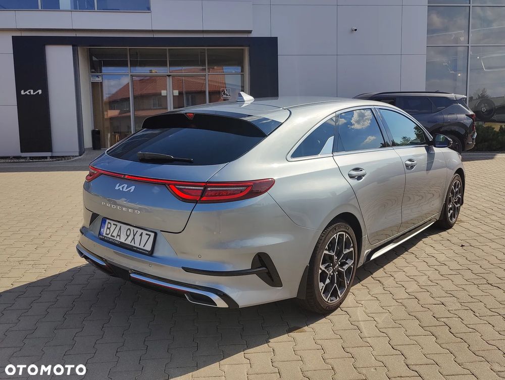 Kia ProCeed - 2