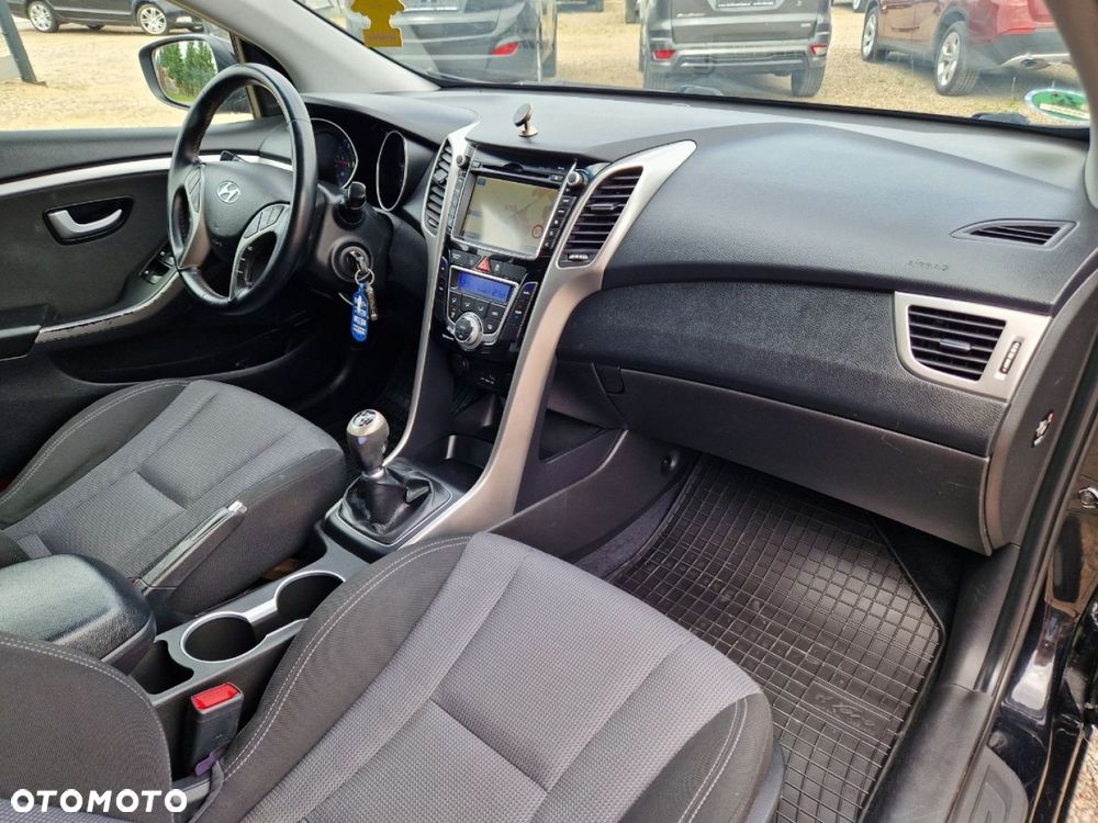 Hyundai i30 1.6 CRDi Premium - 18