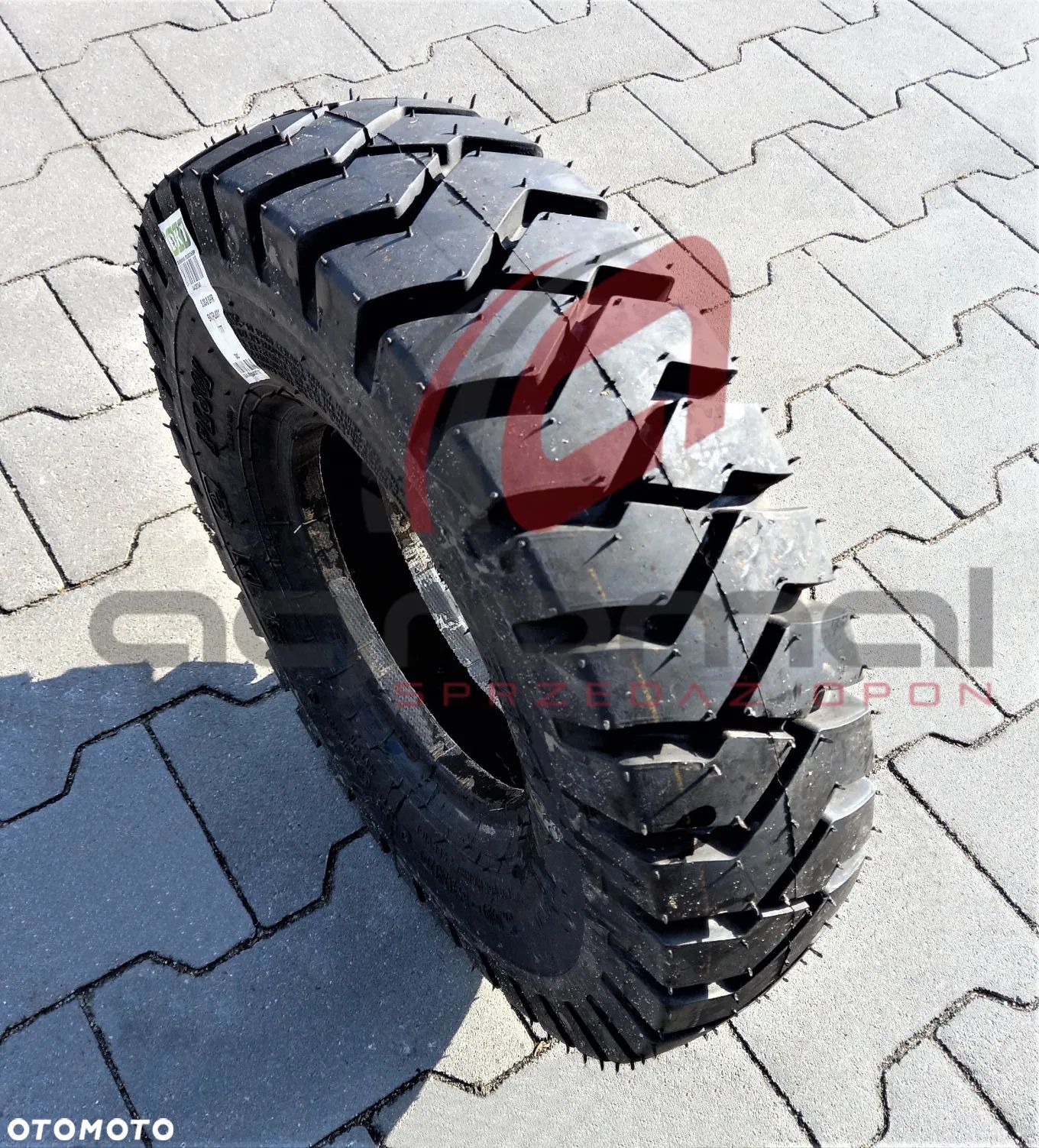 OPONA 8.15-15 (28x9-15) BKT PL801 14PR TT - 1