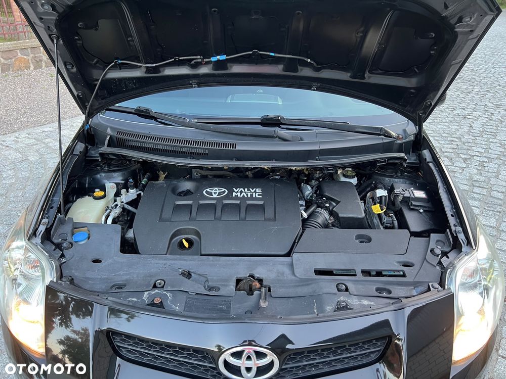 Toyota Auris - 7