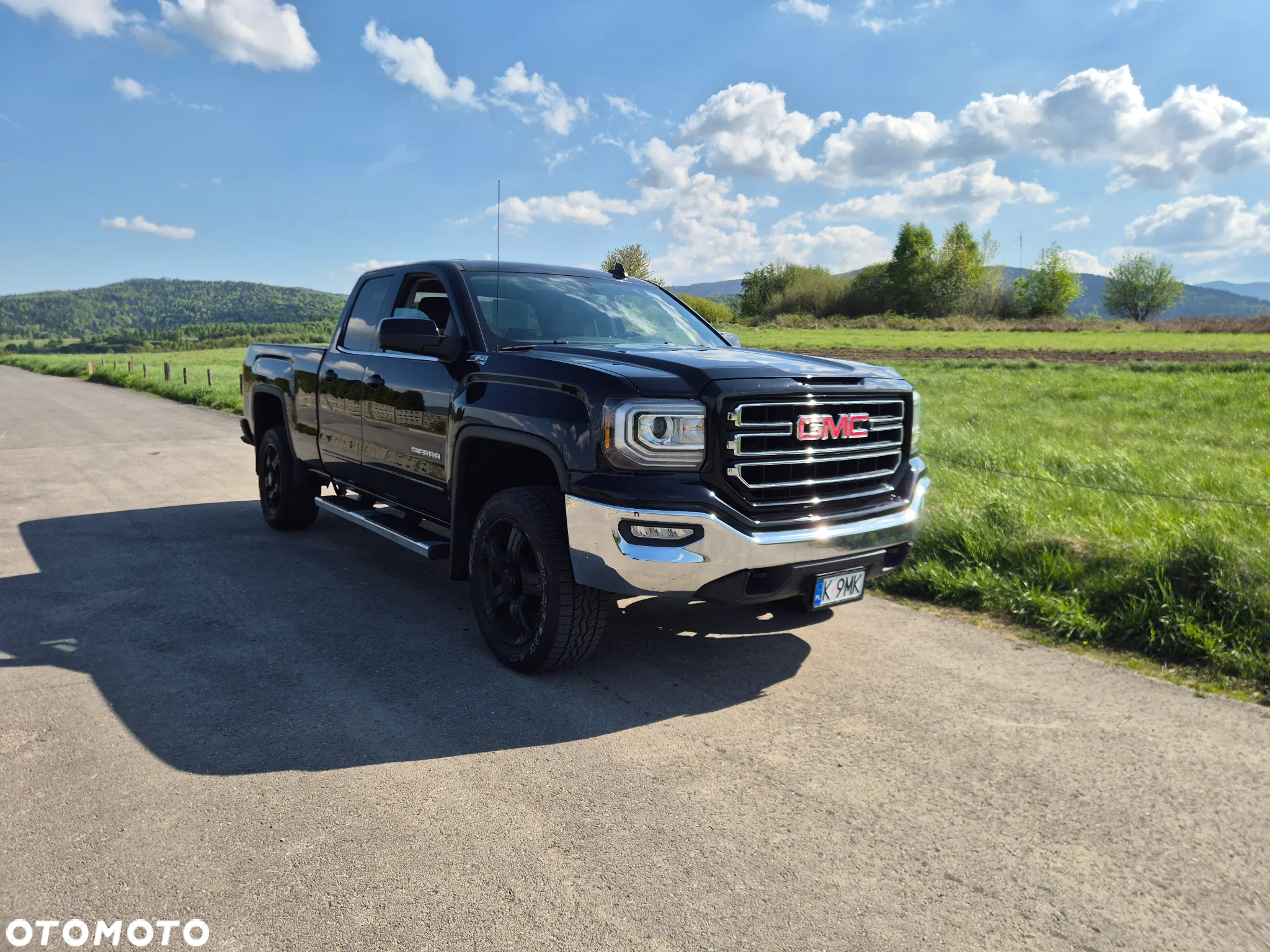 GMC Sierra - 3
