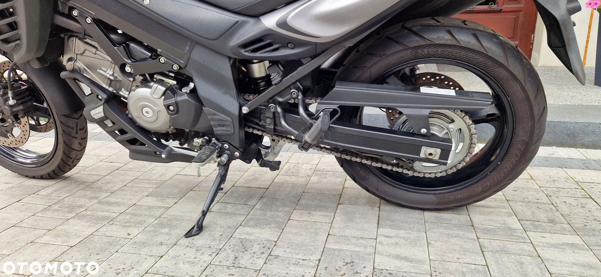 Suzuki V-STROM - 15