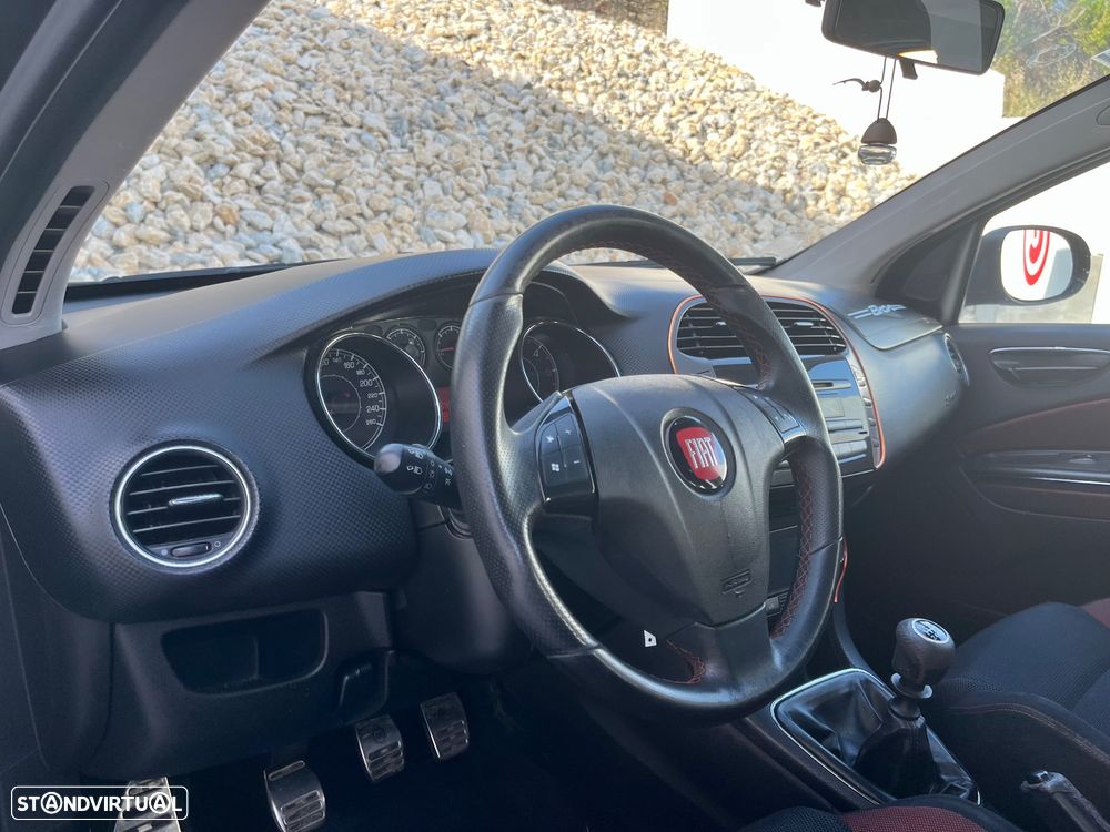 Fiat Bravo 1.6 M-Jet Sport - 20