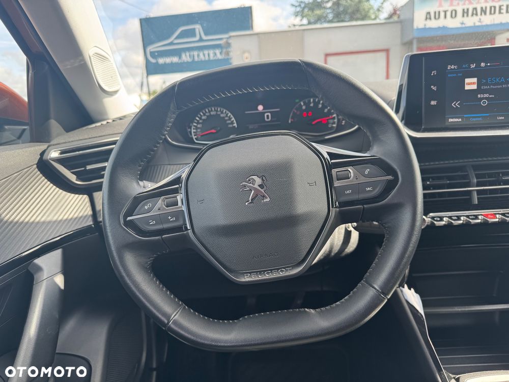 Peugeot 2008 - 16