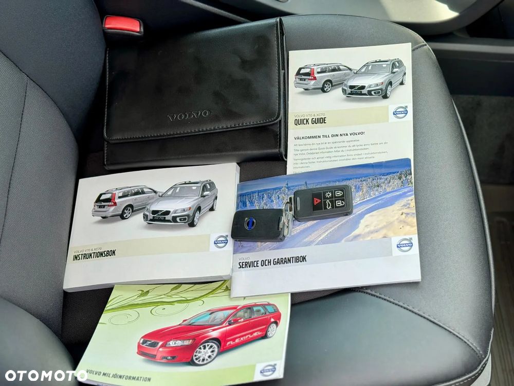 Volvo V70 2.0 Momentum - 36