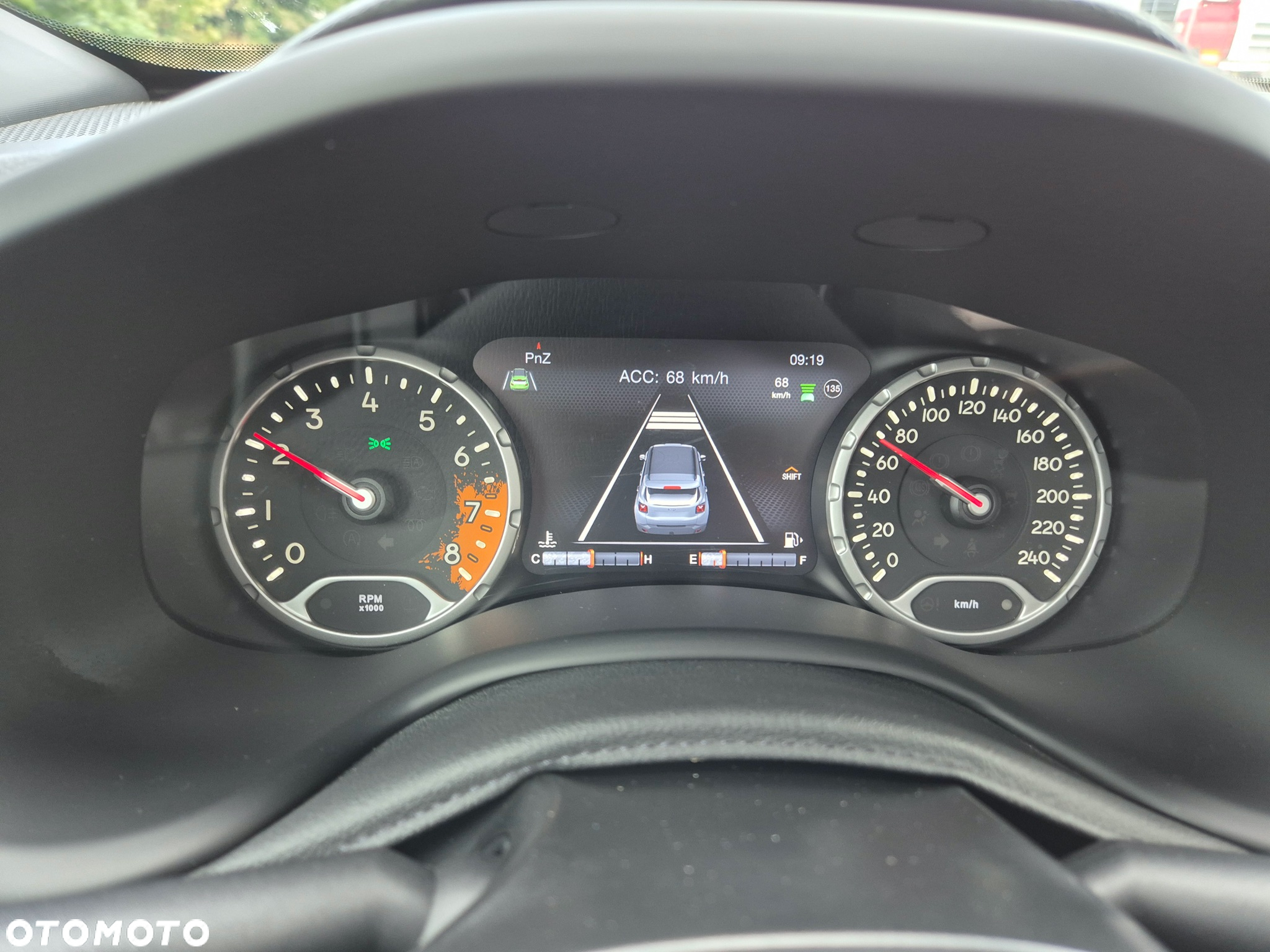 Jeep Renegade 1.4 MultiAir Limited - 23
