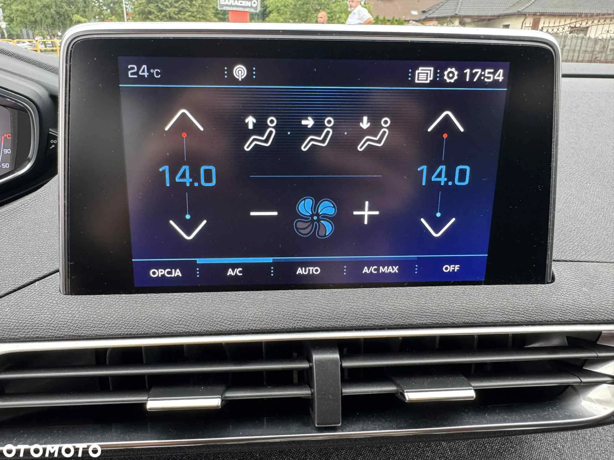 Peugeot 3008 1.5 BlueHDi GT Pack S&S EAT8 - 16