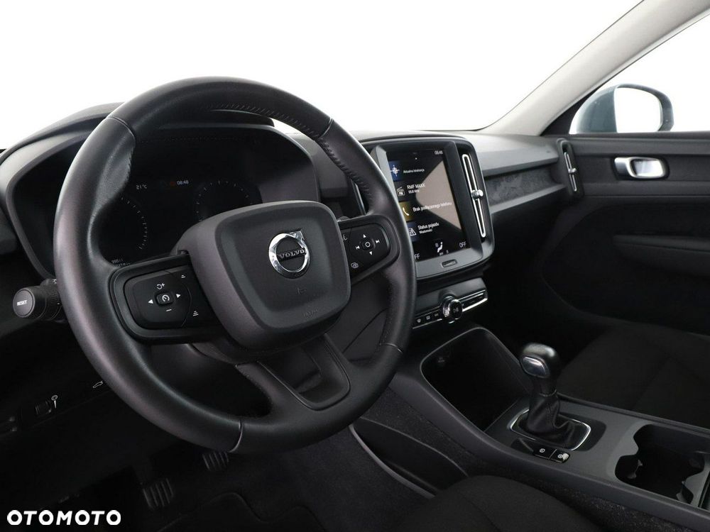 Volvo XC 40 T2 Momentum Core - 15