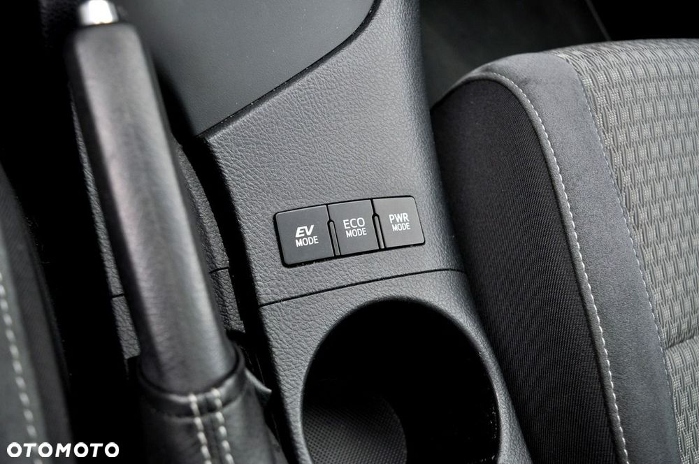 Toyota Auris - 19