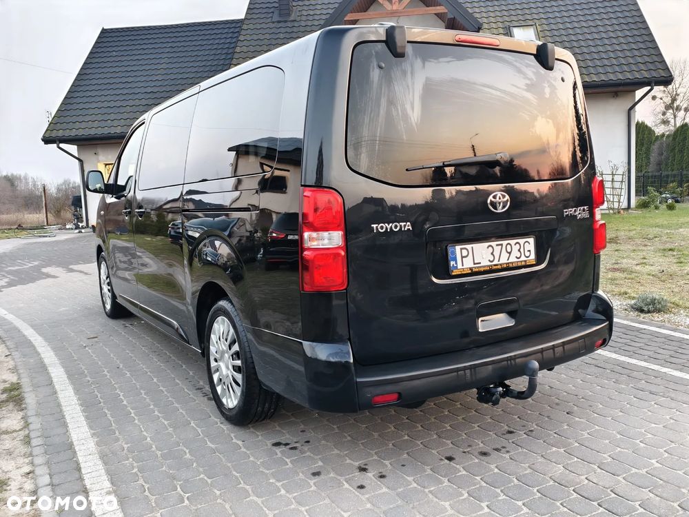 Toyota Proace Verso - 10