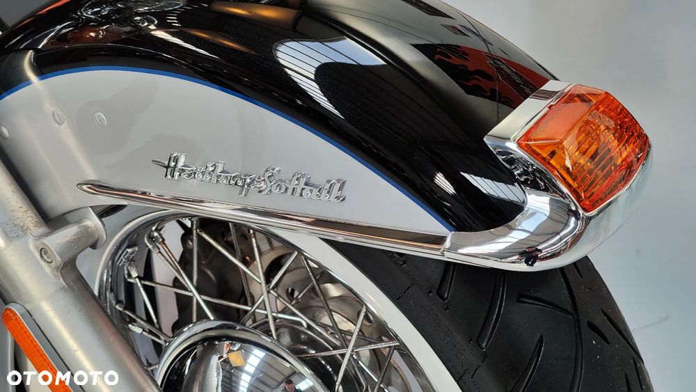 Harley-Davidson Softail Heritage Classic - 31