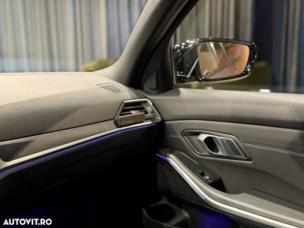 BMW Seria 3 - 39
