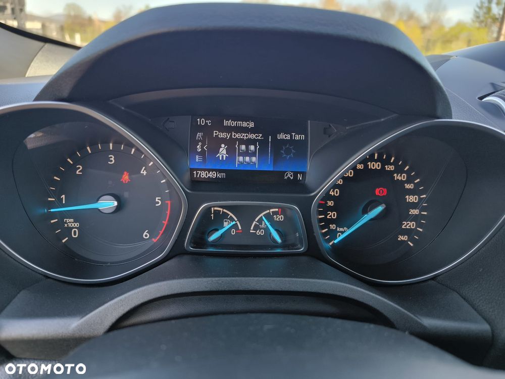 Ford Kuga 2.0 TDCi AWD ST-Line - 7