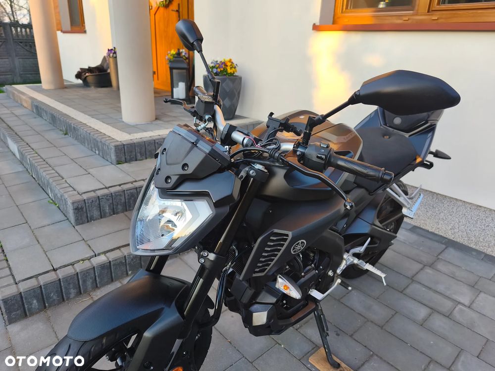 Yamaha MT - 21