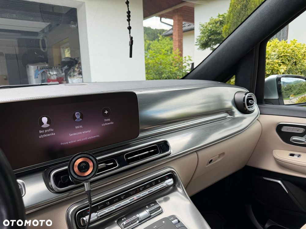 Mercedes-Benz Klasa V 300 d 4-Matic 9G-Tronic Exclusive (d³ugi) - 11