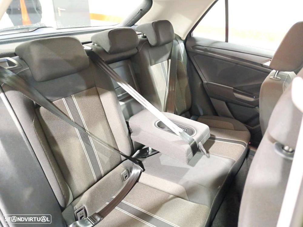 VW T-Roc 1.0 TSI Life - 8