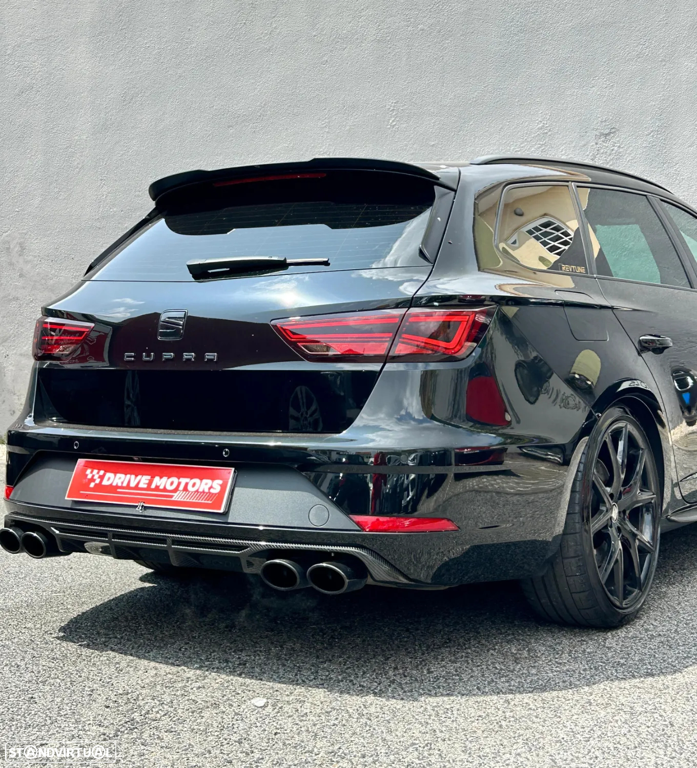 SEAT Leon ST 2.0 TSI S&S 4Drive DSG Cupra 300 Edition Carbon - 8