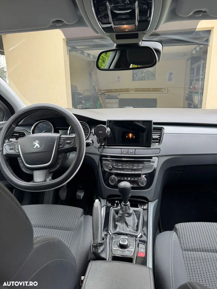 Peugeot 508 - 8