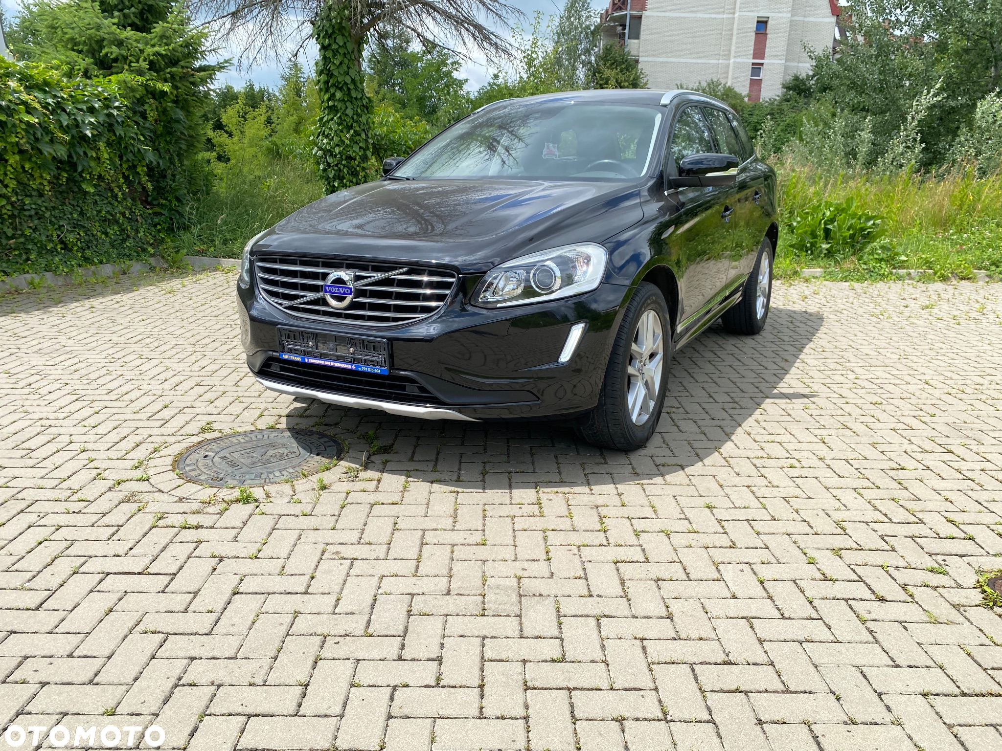 Volvo XC 60 D4 Momentum Pro - 4