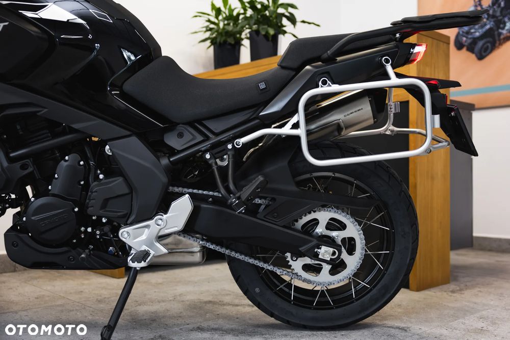 CFMoto 700MT - 13
