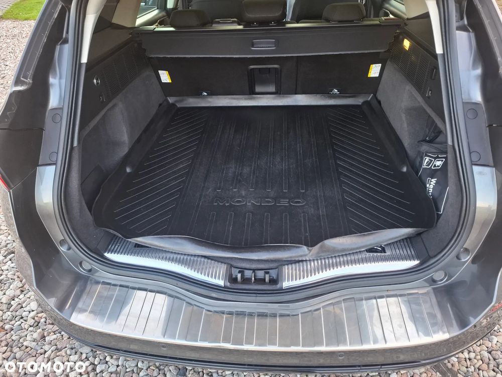 Ford Mondeo 2.0 TDCi STart-Stopp Titanium - 21