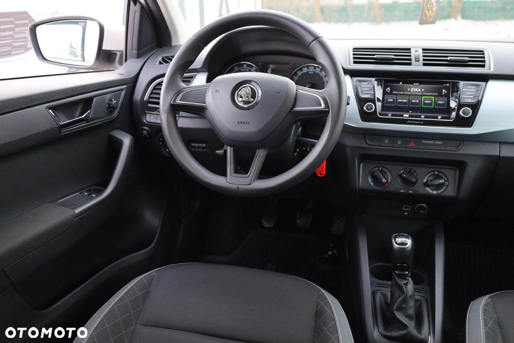 Skoda Fabia 1.0 Ambition - 26