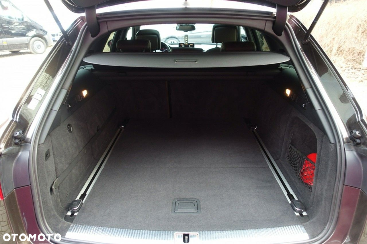 Audi A6 Allroad - 13