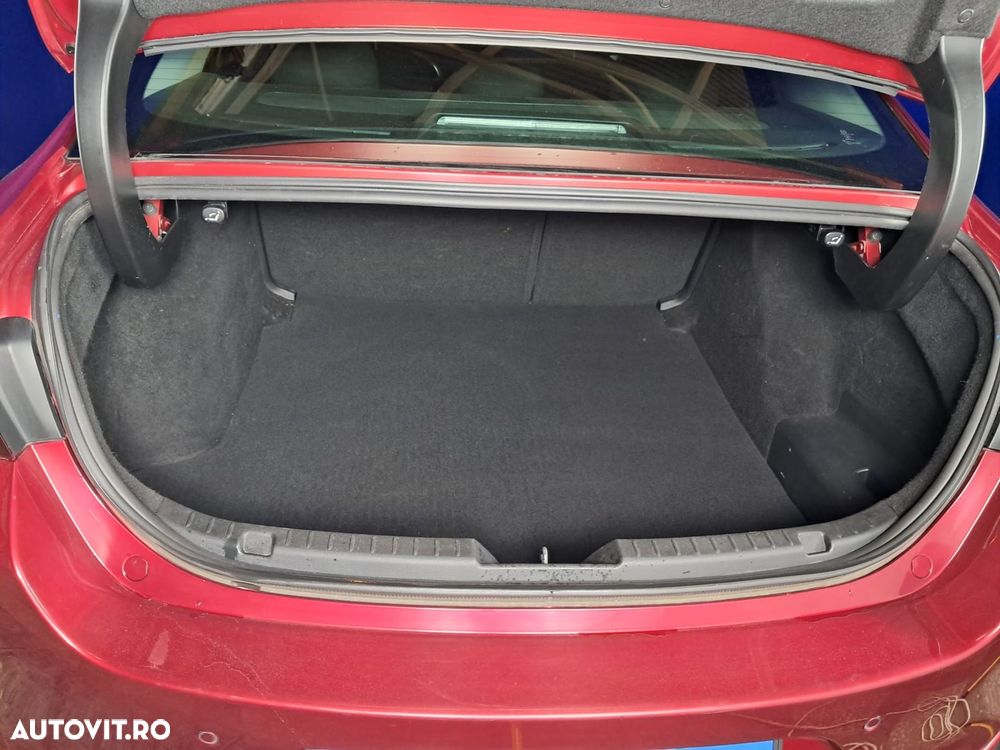 Mazda 3 - 27