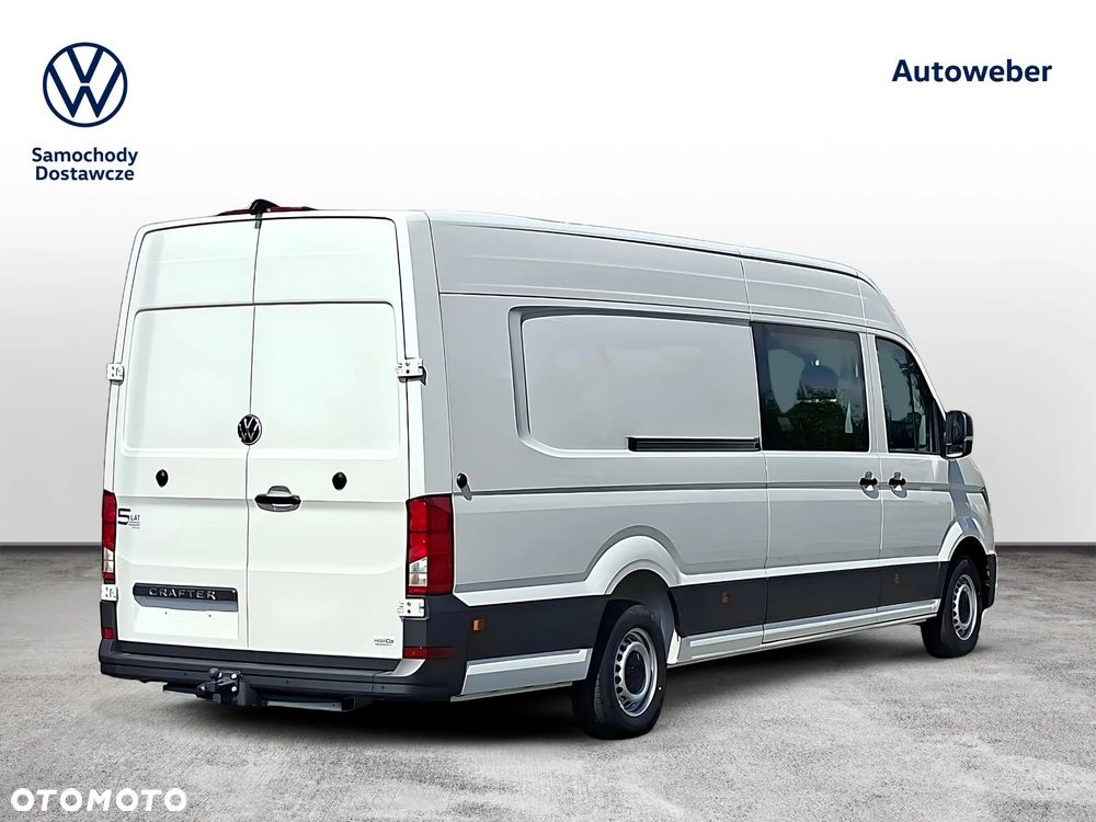 Volkswagen Crafter 35 Furgon z wysokim dachem 7 osobowy, silnik: 2,0 l EURO VI 163 KM / skrzynia biegów: Przedni napęd manualna 6-biegowa rozstaw osi: 4490 mm - 6