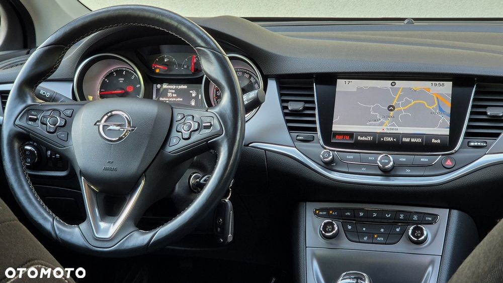 Opel Astra 1.4 T Sport EU6 - 12