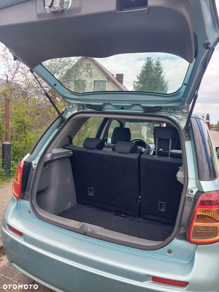Suzuki SX4 1.6 GLX / Comfort - 14